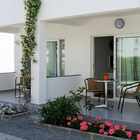 Alojamento de Acomodação e Pequeno-almoço Fiko Golturkbuku