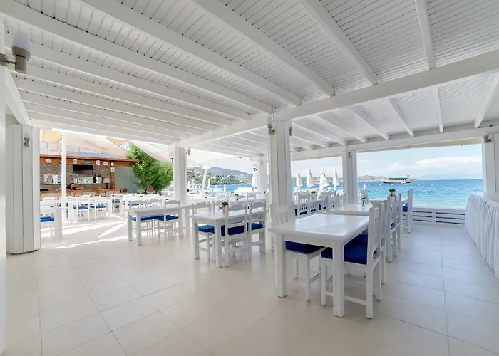 לינה וארוחת בוקר Fiko