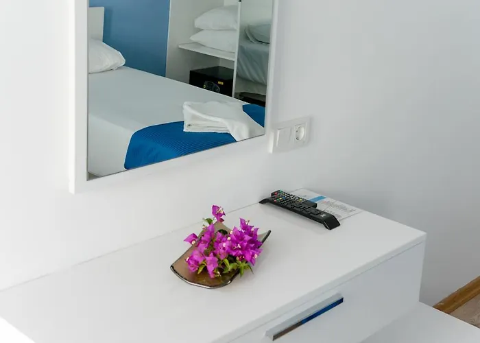 לינה וארוחת בוקר Fiko *